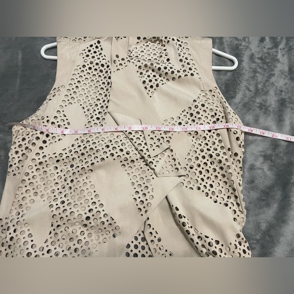 MELANIE LYNE open front laser cut long line vest, size small - Picture 6 of 7